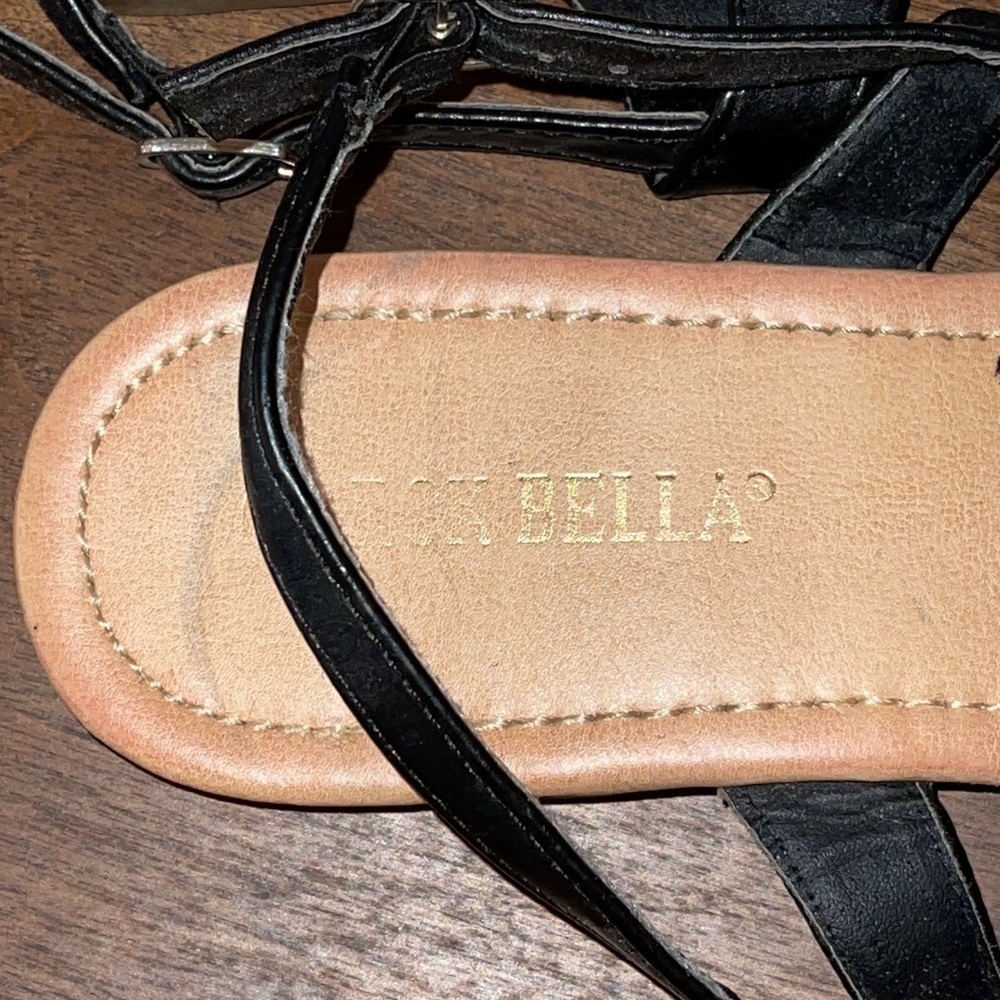 RCK BELLA Black Faux Leather Jeweled Sandals Sz. 9 - Picture 15 of 16